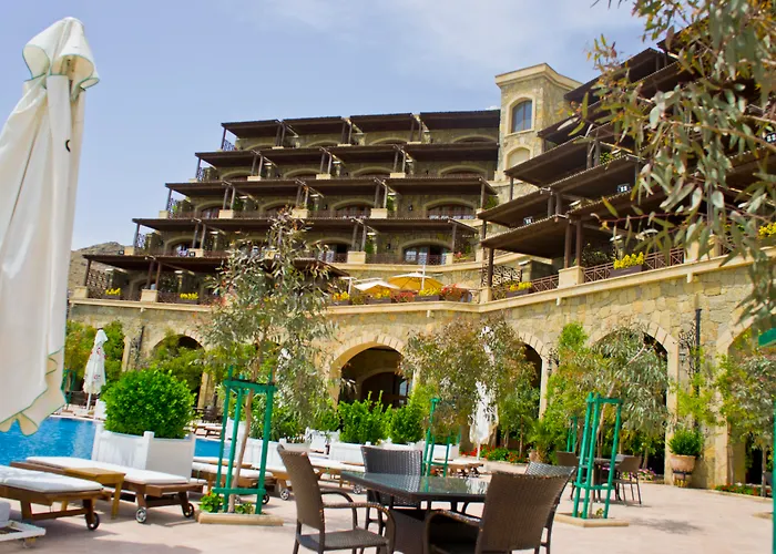 Hôtel avec piscine: Sapphire Marine